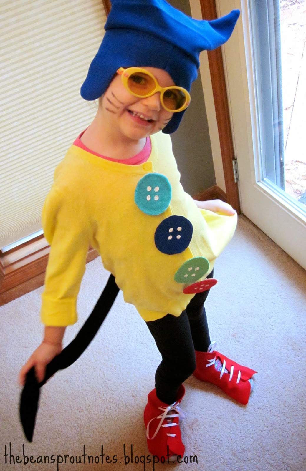 The Bean Sprout Notes: Pete the Cat Four Groovy Buttons Costume