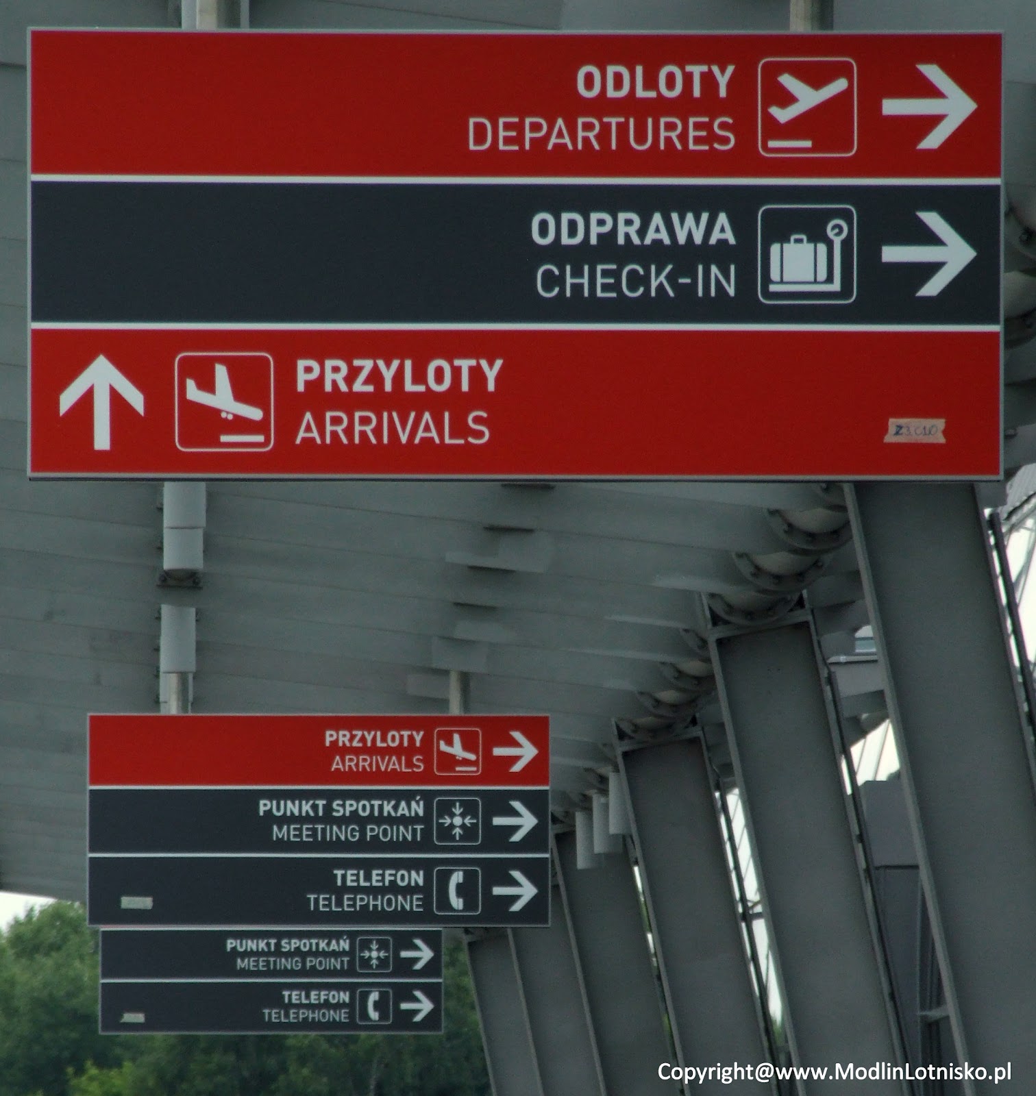 LOTNISKO WARSZAWA MODLIN MODLIN AIRPORT TAXI PARKING HOTEL RENT A