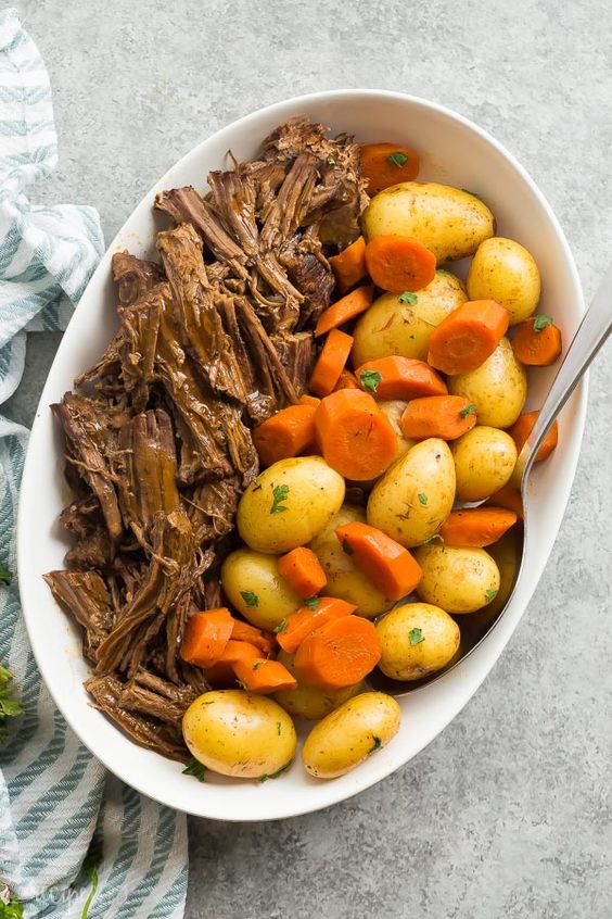 This Instant Pot Pot Roast recipe is an easy, comforting dinner that comes together so quickly in the pressure cooker! With tender veggies (not mushy!), a fall apart tender roast and seasoned gravy. With step by step VIDEO #instantpot #beef #recipe #cooking #dinner #healthy