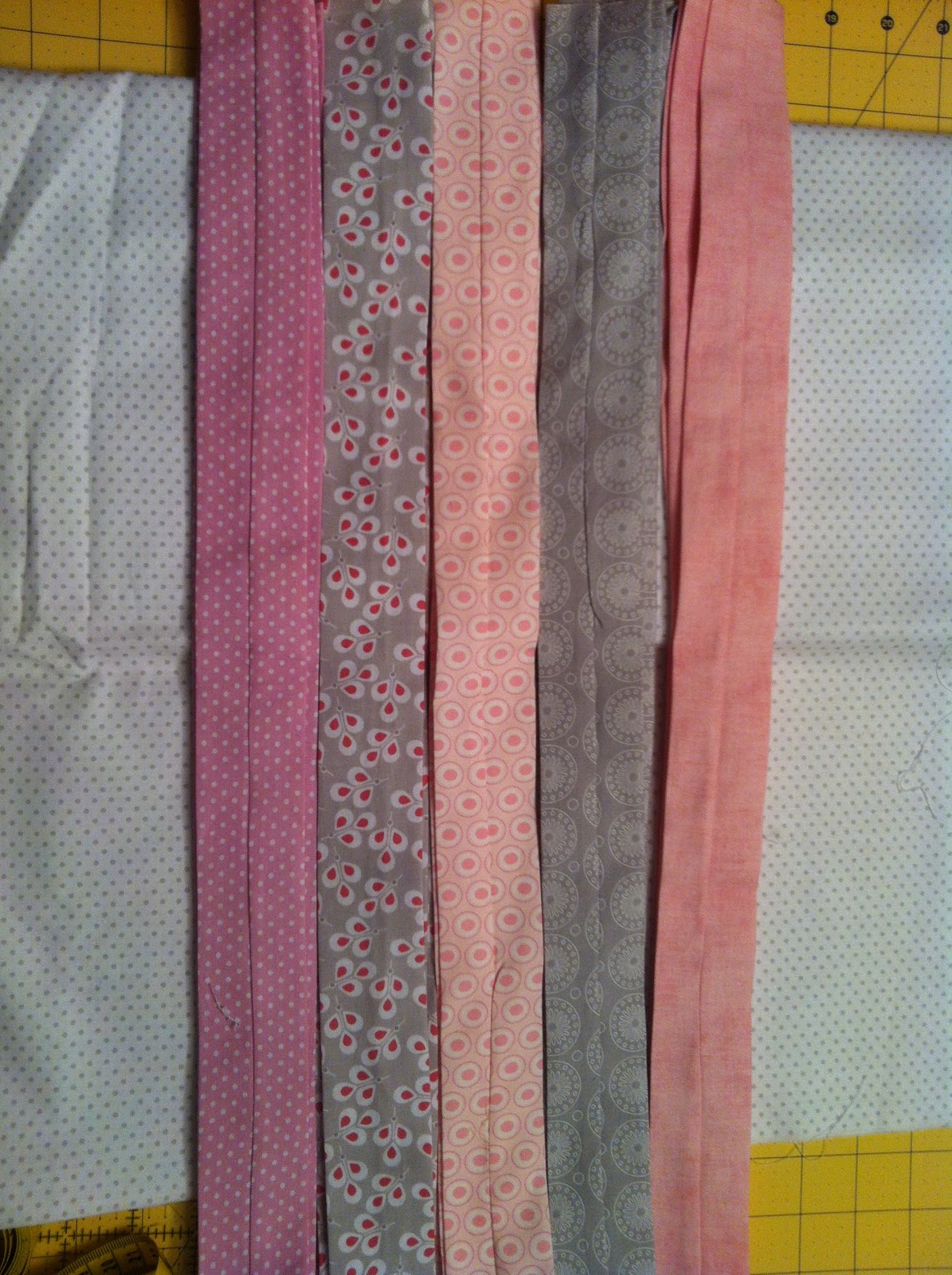 made Ruffle Quilt {Tutorial}