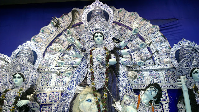when is durga puja,why durga puja is celebrated
