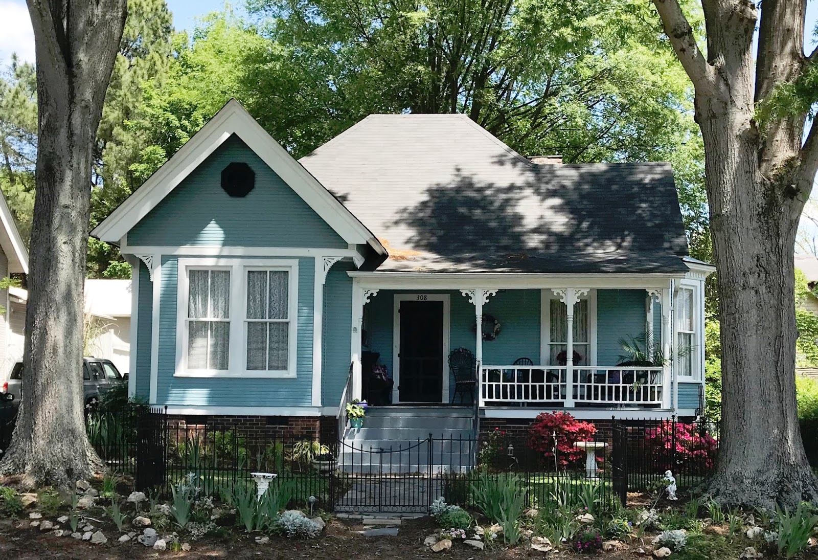 Salisbury Real Estate LLC Circa 1890s Victorian Cottage in Prestigious