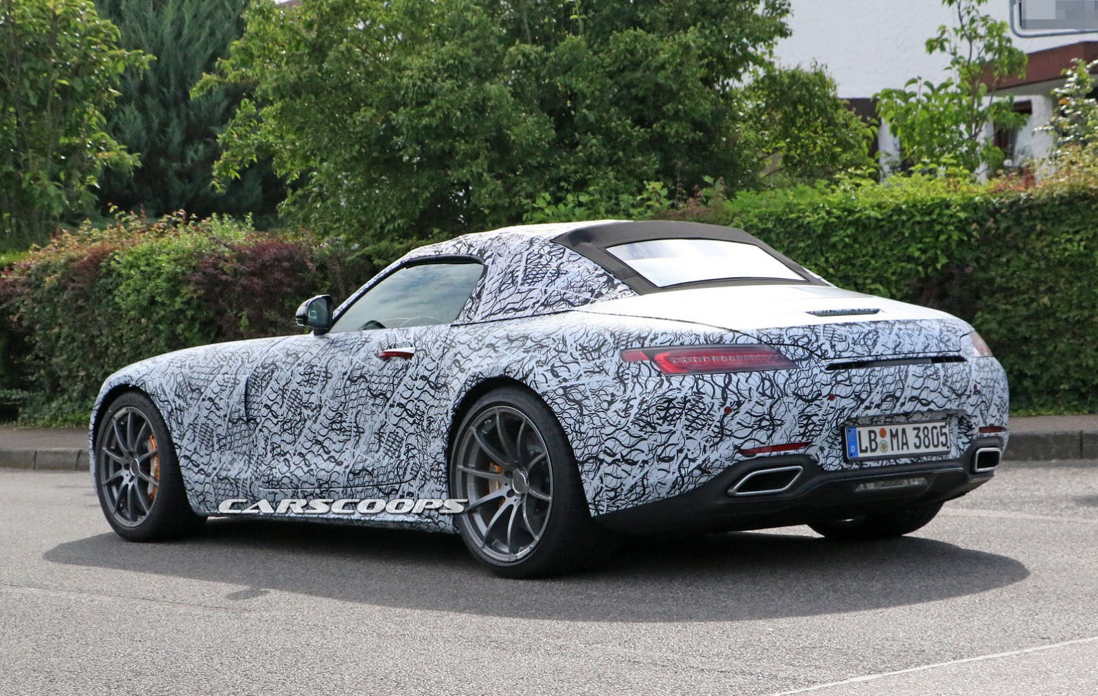 Mercedes-AMG-GT-Roadster-8.jpg