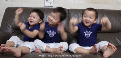 흥이 넘치는 아기 송민국.jpgif | 인스티즈