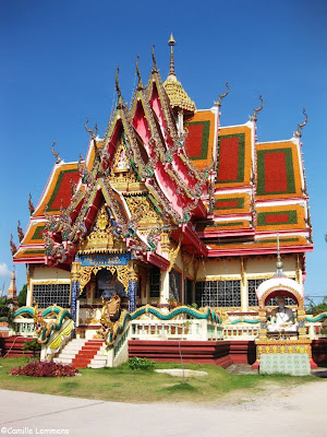 Wat Plai Laem