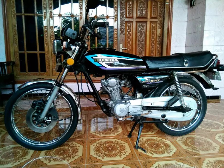 Mari Mengenal Honda GL 100  125 Sejarah Hingga Spesifikasi 