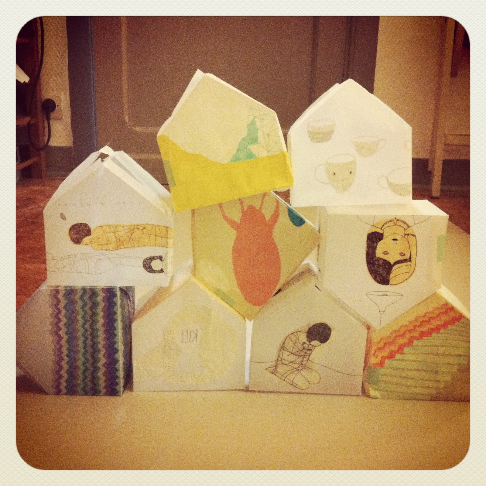 waii-waii: maisons de papier