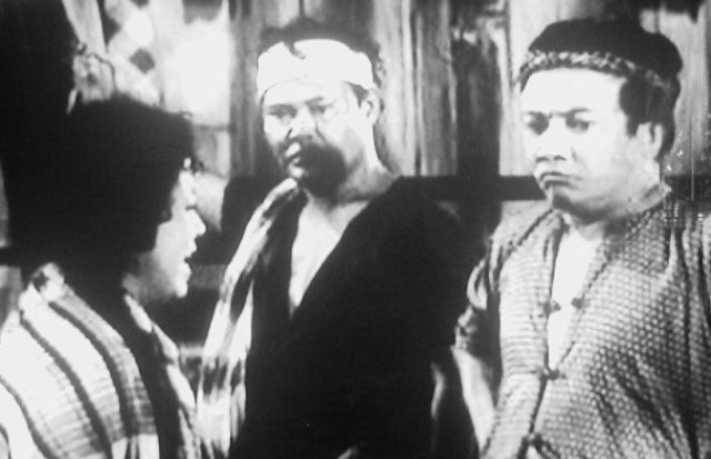 FILEM KLASIK MALAYSIA: SELENDANG MERAH (1962)