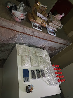 Site PoliciaMG Batalhão ROTAM apreende drogas Site Policia MG ROTAM apreende comprimidos de ecstasy