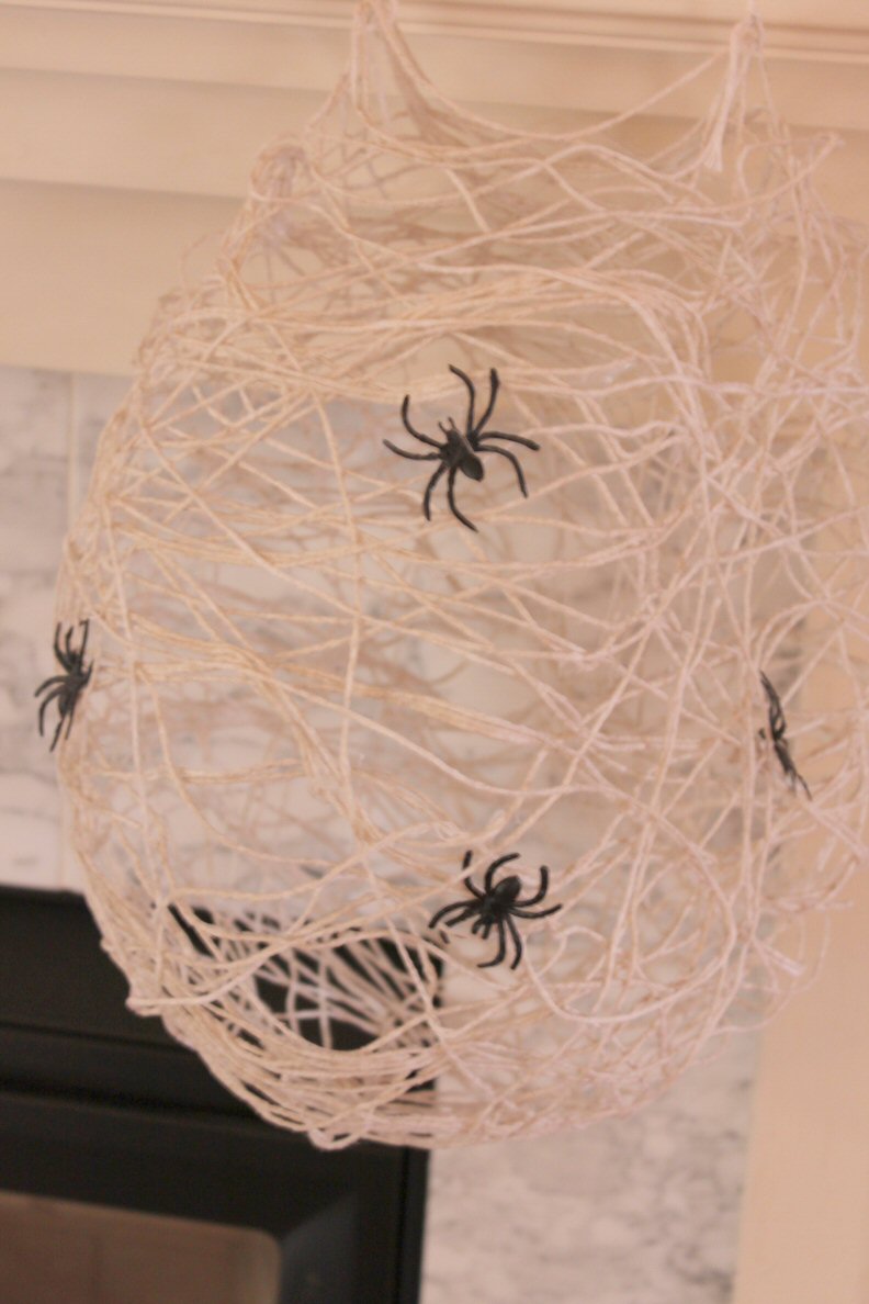 Pixeltrashamania How to Make a Halloween Spider Nest Decoration