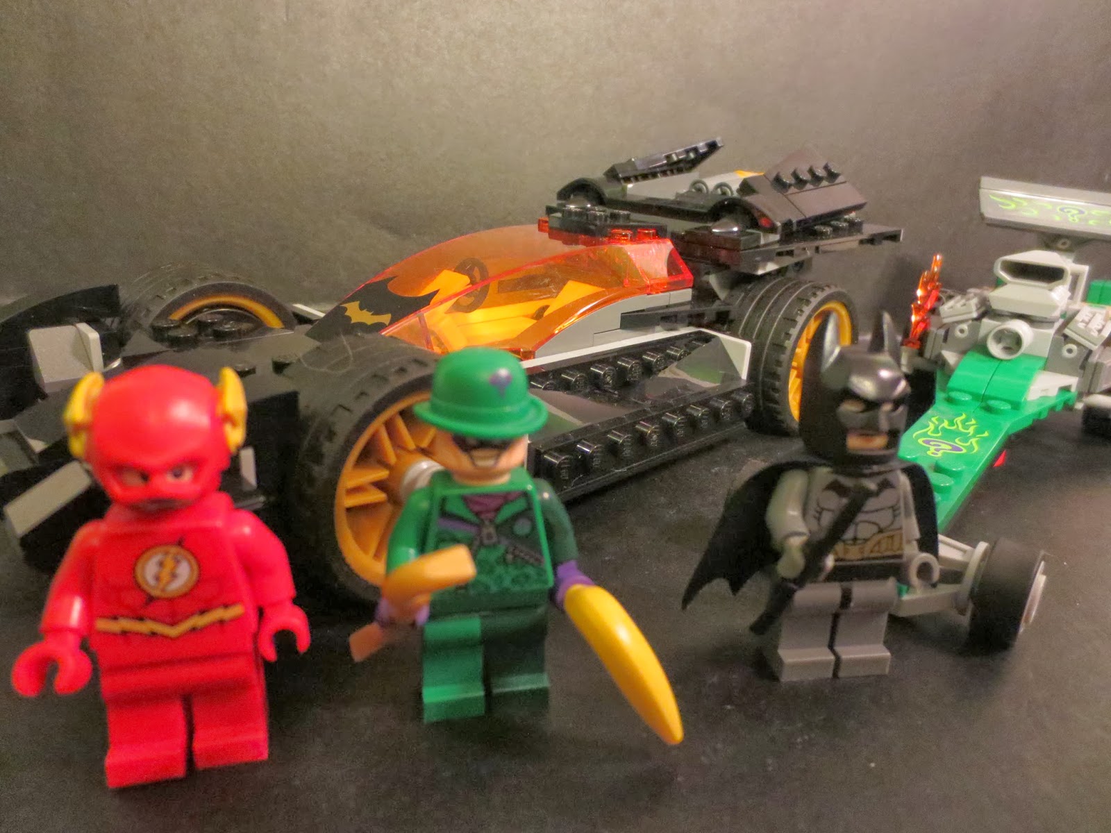 Lego Review: Batman: The Riddler Chase from DC Comcis Superheroes by Lego