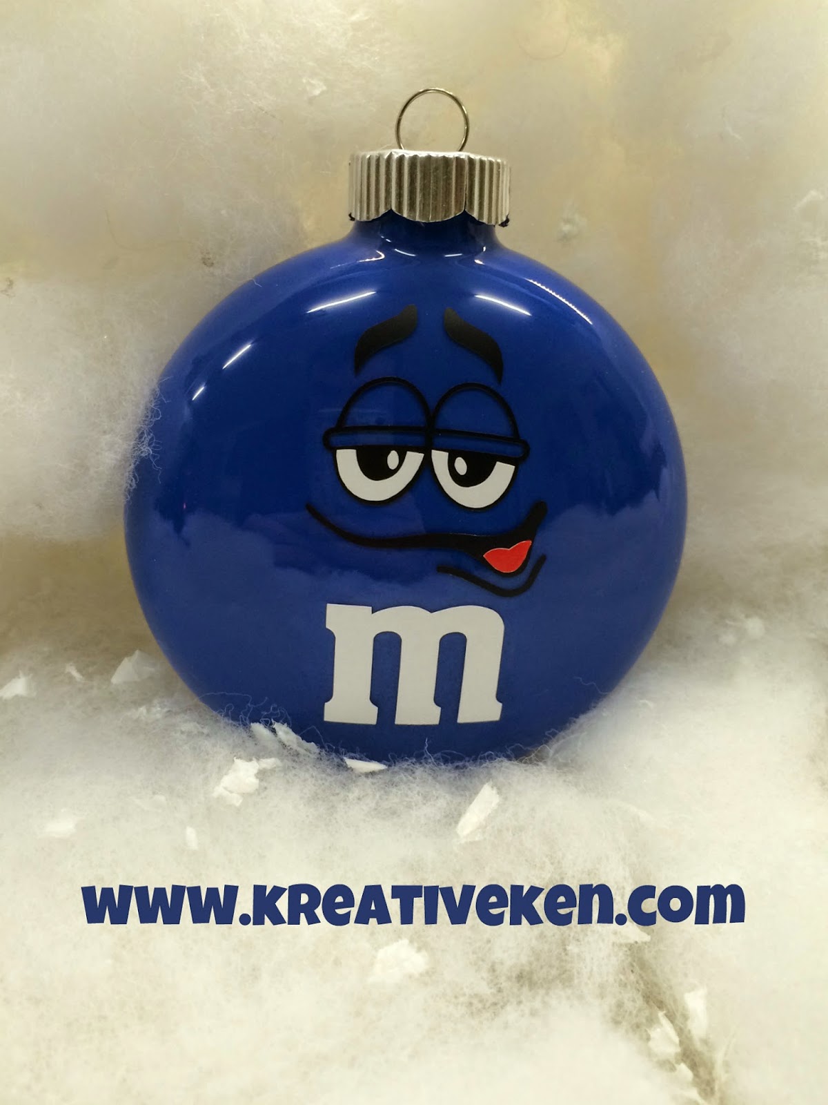 M&M ORNAMENTS WITH SVG FILE