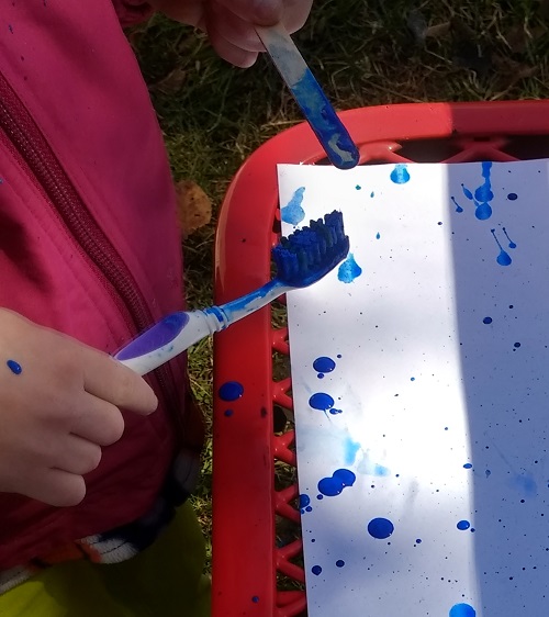 making her splatter painting