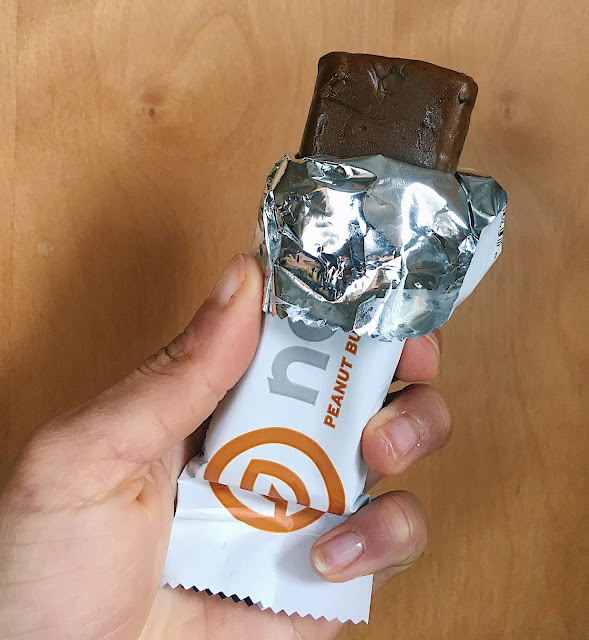 No Cow Peanut Butter Chocolate Chip Bar Review