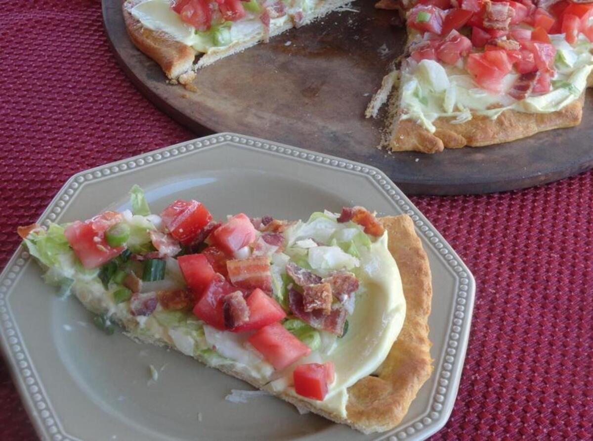 BLT Pizza