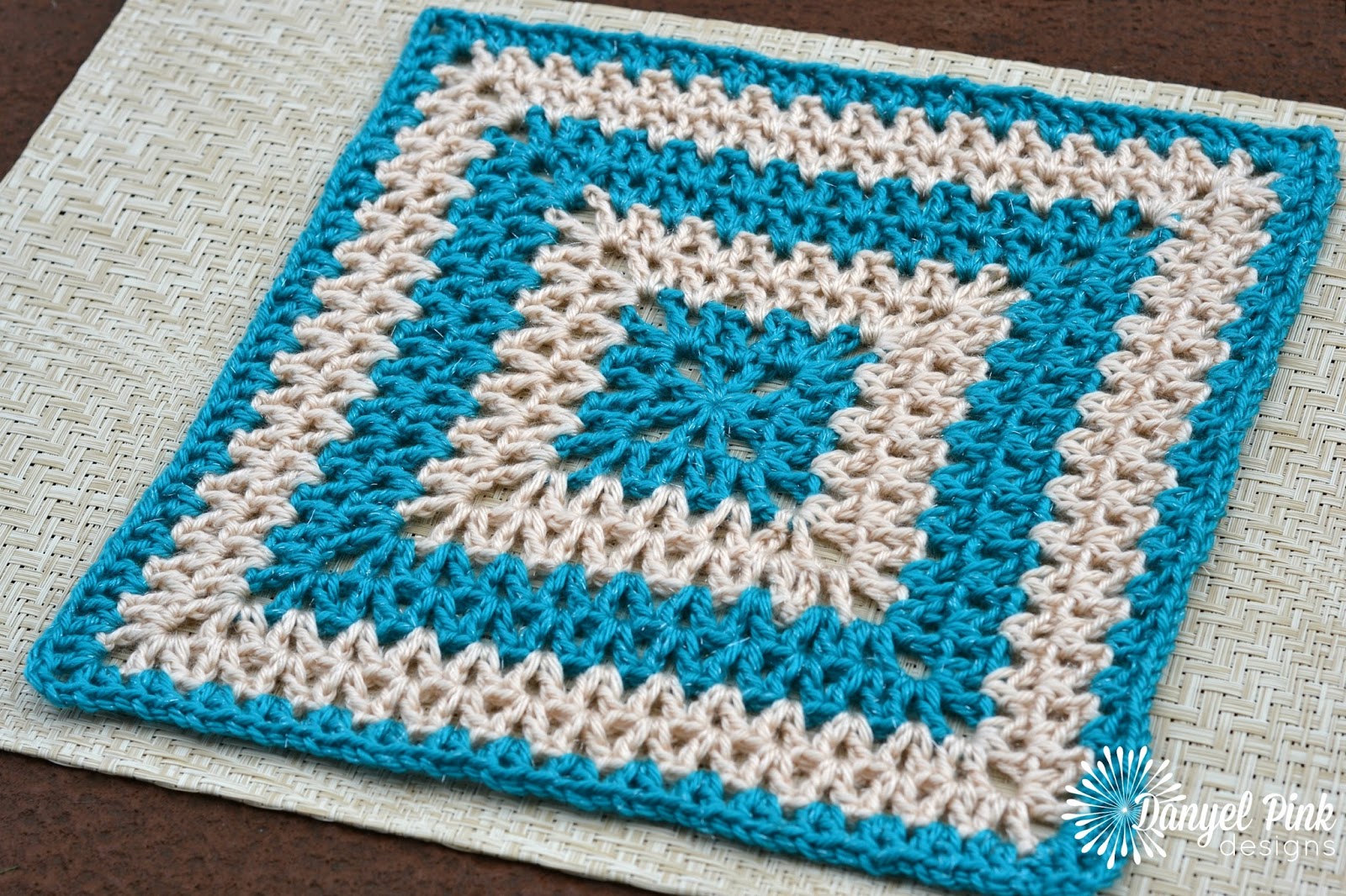Danyel Pink Designs Crochet Pattern Vibrant V Stitch Square