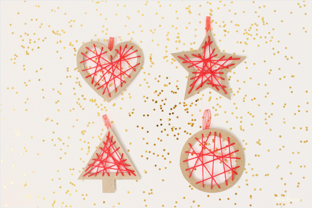 como-hacer-adornos-navidad-carton-reciclado-lana-diy-figuras-lana-cruzada