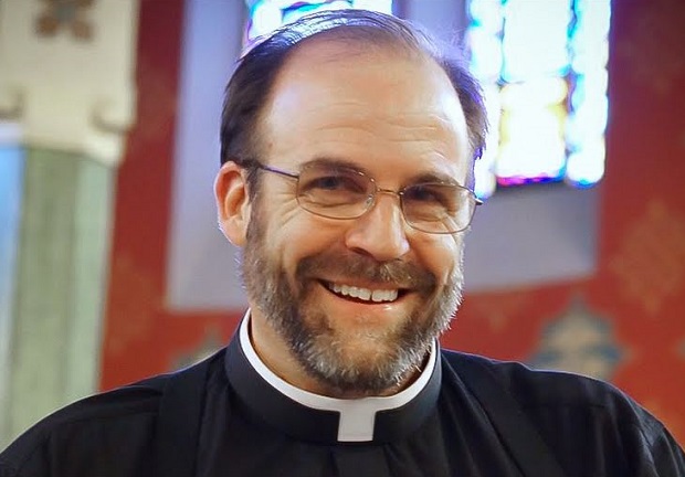 Monseñor Charles Pope