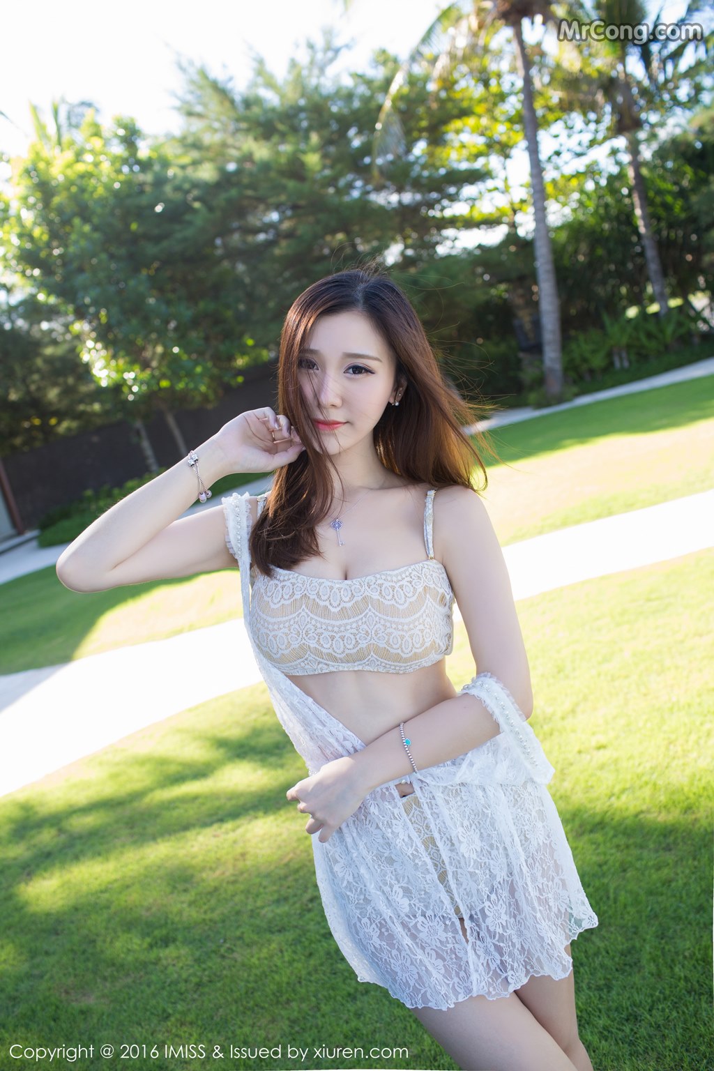 IMISS Vol.102: Model Miao Miao (淼淼 萌萌 哒) (50 photos)