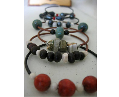 Memory Wire Cover Up Bracelet Tutorial The Beading Gem S Journal