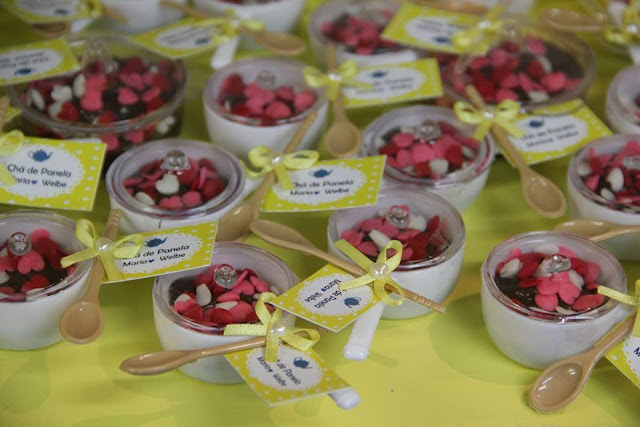 chá de panela chá bar, chá de panela, azul e amarelo, decoração, lembrancinhas