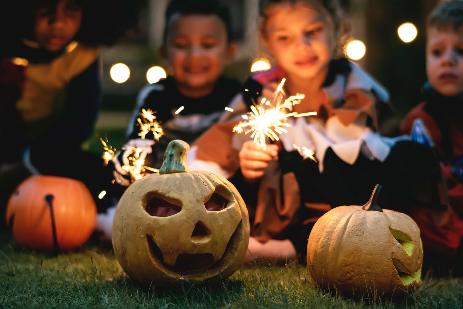 ️ 11 Adornos De Halloween Para Una Noche Terrorífica 2023