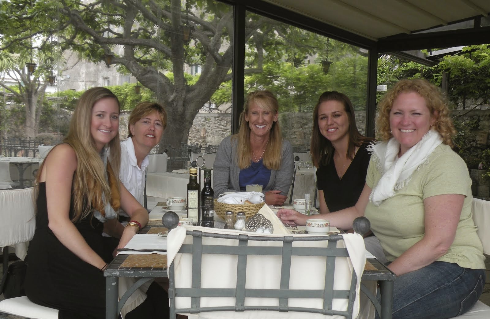 Enjoying Lunch With Friends! -Positano, Italy