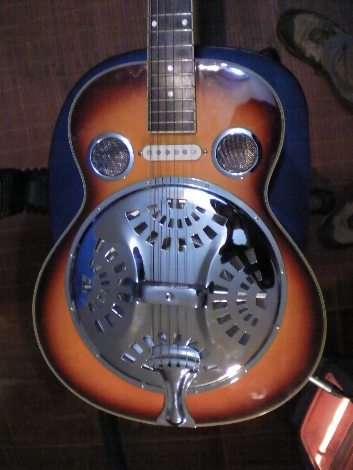 Chordophone Jack & Danny Dobro/Resonator + Fender Pickup