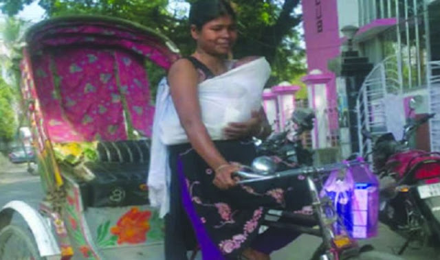 बेटे को गले में टांगकर रिक्शा चलाती है 'सोमा' - newsonfloor.com