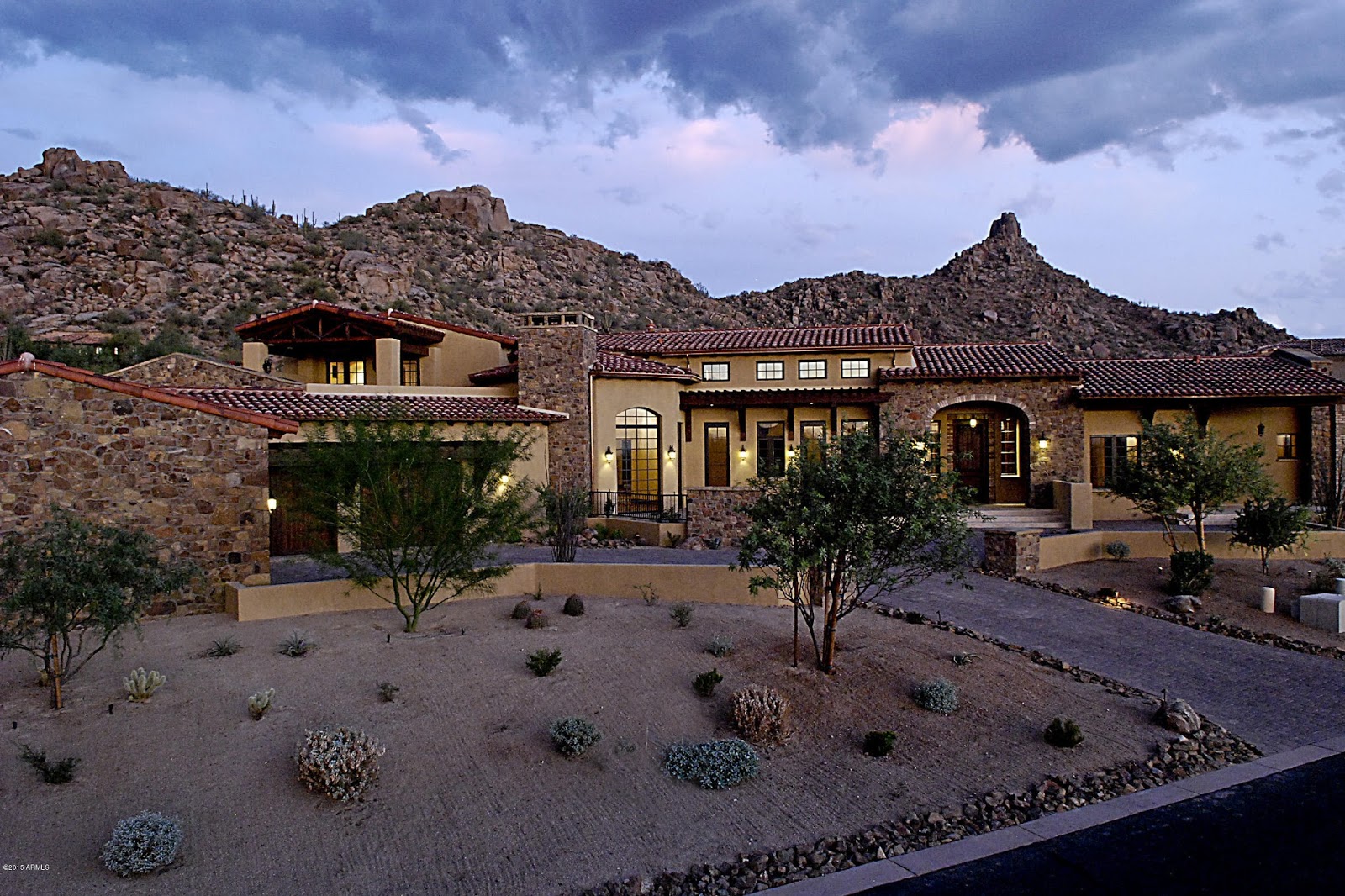 Angela Sells Arizona High Dollar Homes October 2015 Edition