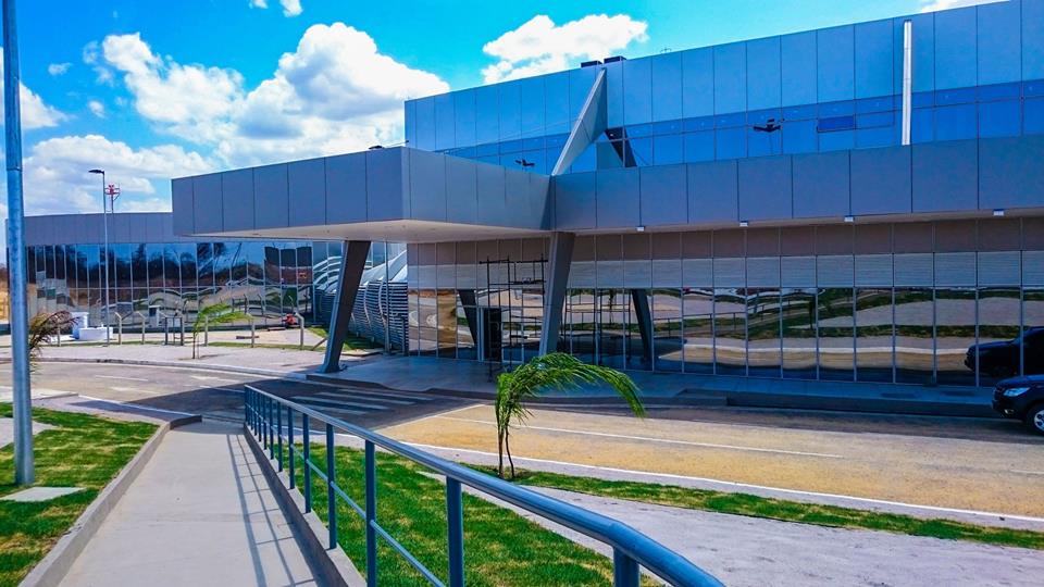 evaldoproduções Aeroporto de São Raimundo Nonato