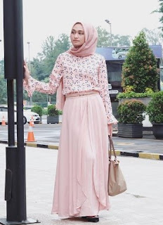 Rok Panjang Model Sekarang Untuk Muslimah Cara Padu Padan Rok Panjang Muslimah Dan Atasan Untuk Remaja 2017