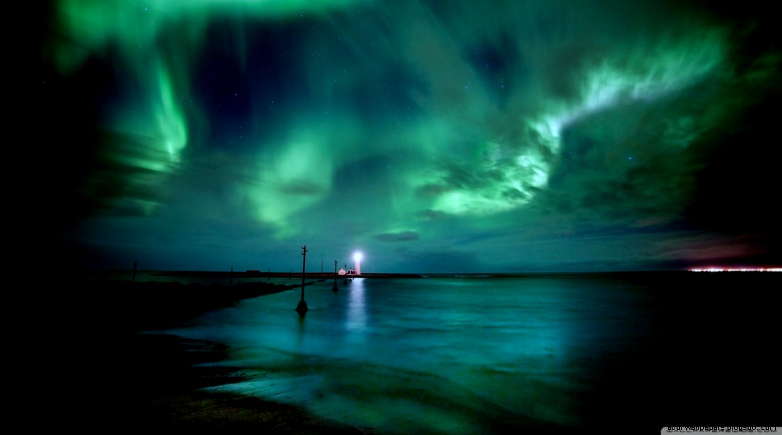 Aurora Borealis Wallpaper Hd 1600x900   wallpaper