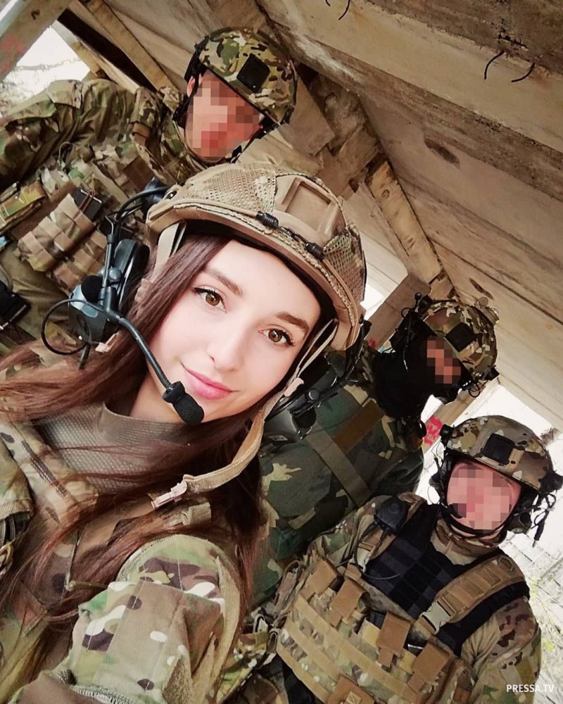 Army girls erotic