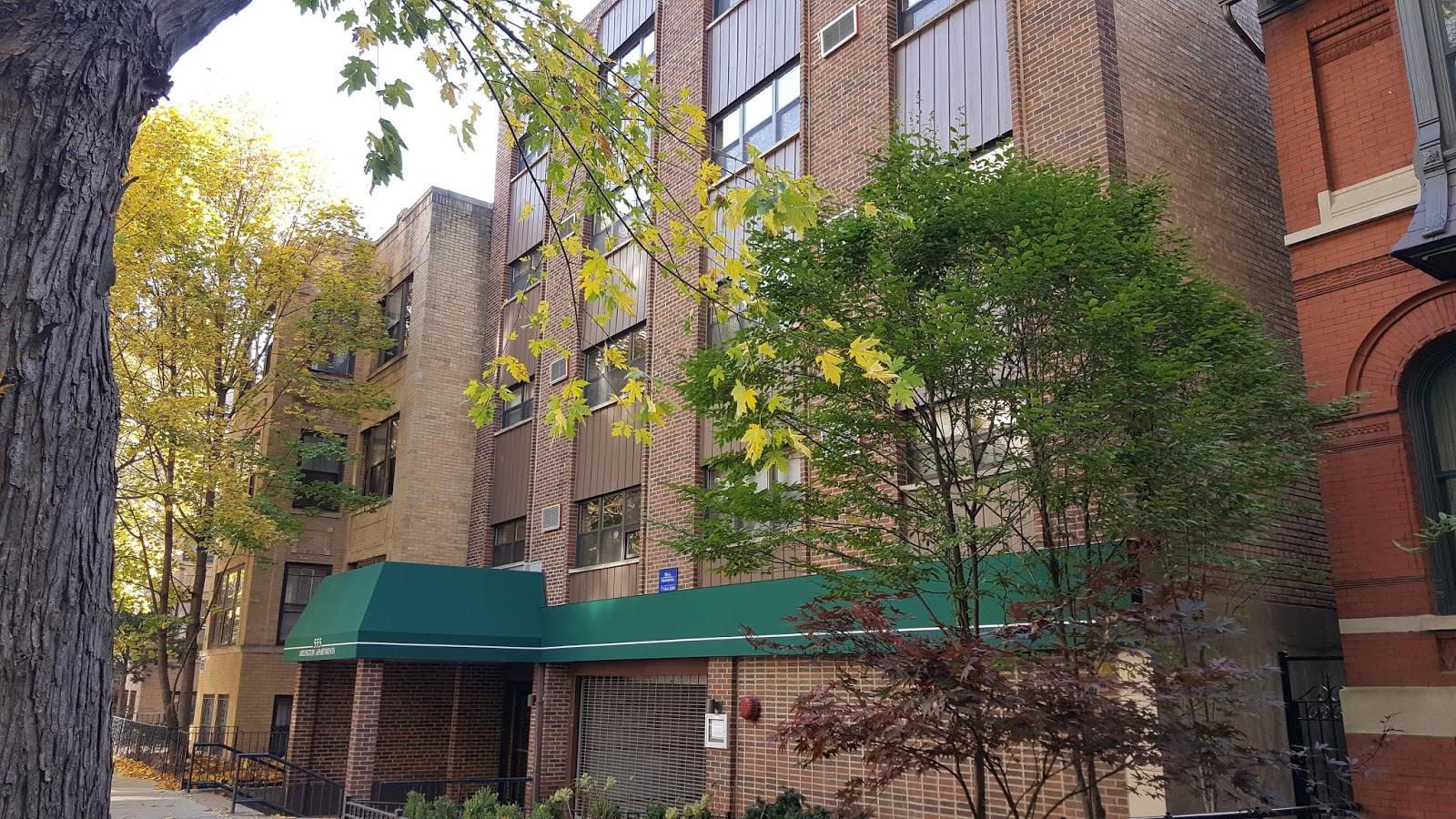 The Chicago Real Estate Local Lake View, Lincoln Park whole condo