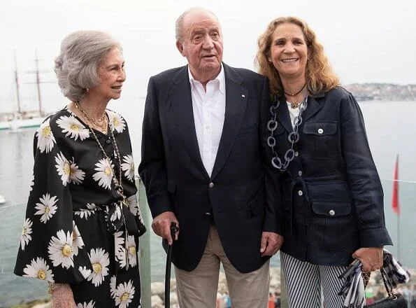 King Juan Carlos, Queen Sofia and Infanta Elena attended a dinner at Royal Yacht Club in Sanxenxo