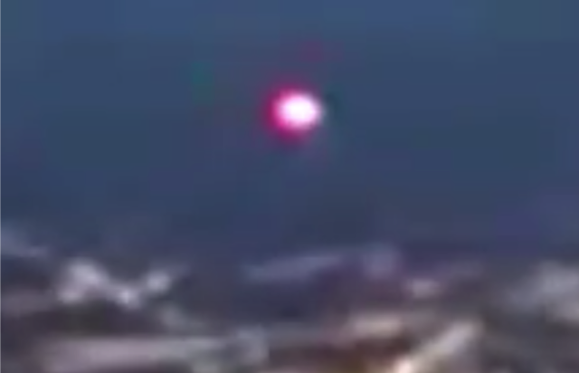 UFO News ~ Person in airplane filmed amazing footage of UFO in the sky of New York plus MORE Screen%2BShot%2B2018-11-28%2Bat%2B12.52.15%2BPM