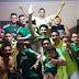 Palmeirenses da D. Pedro I comemoram o terceiro título da Copa do Brasil