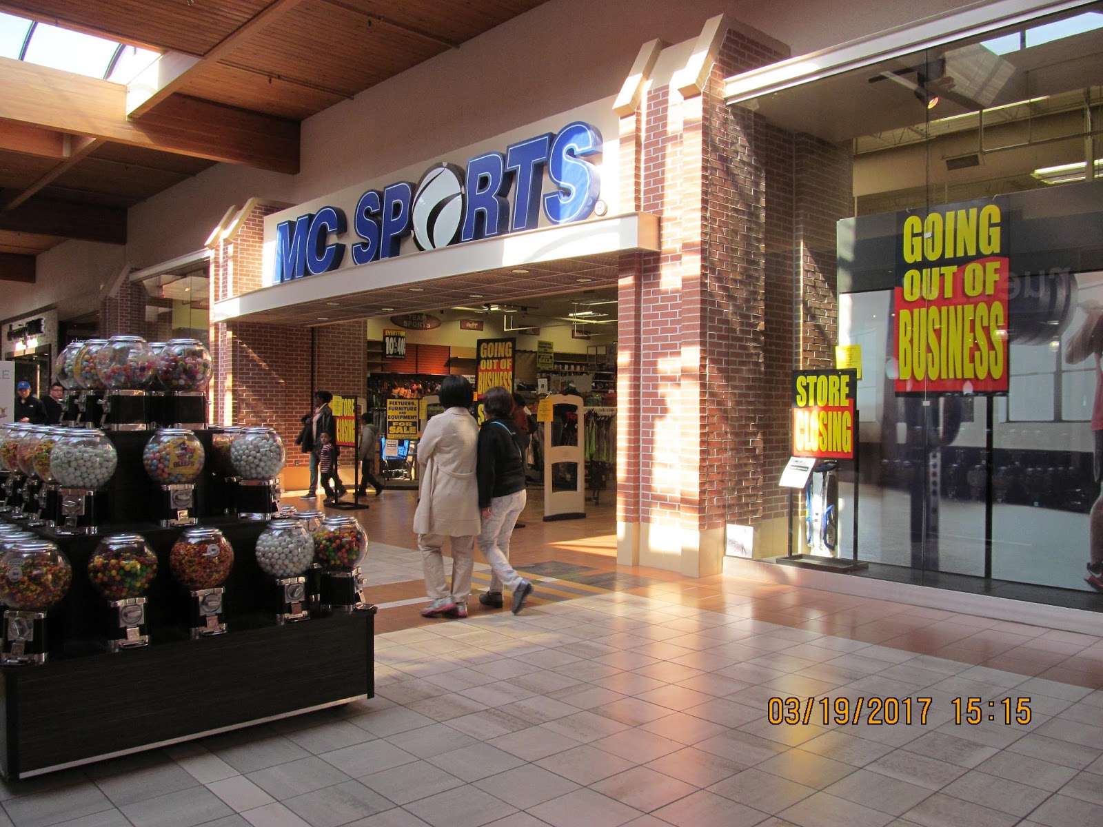 Trip to the Mall Louis Joliet Mall MC Sports Closing.