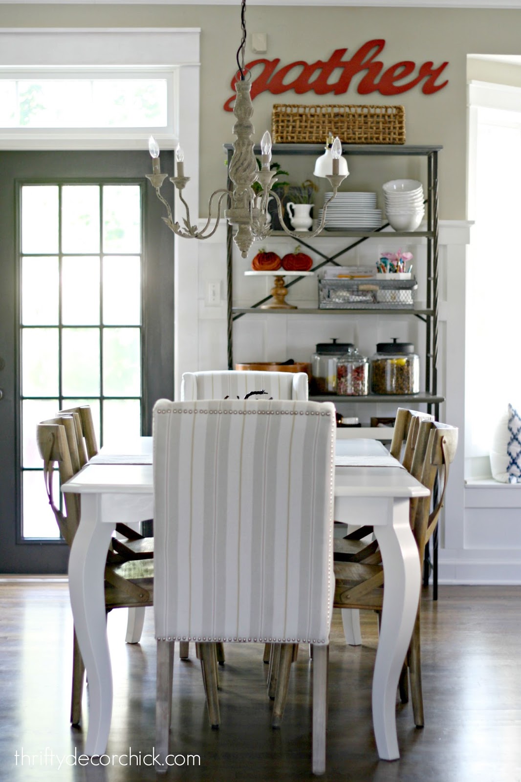 How to paint a kitchen table Thrifty Decor Chick