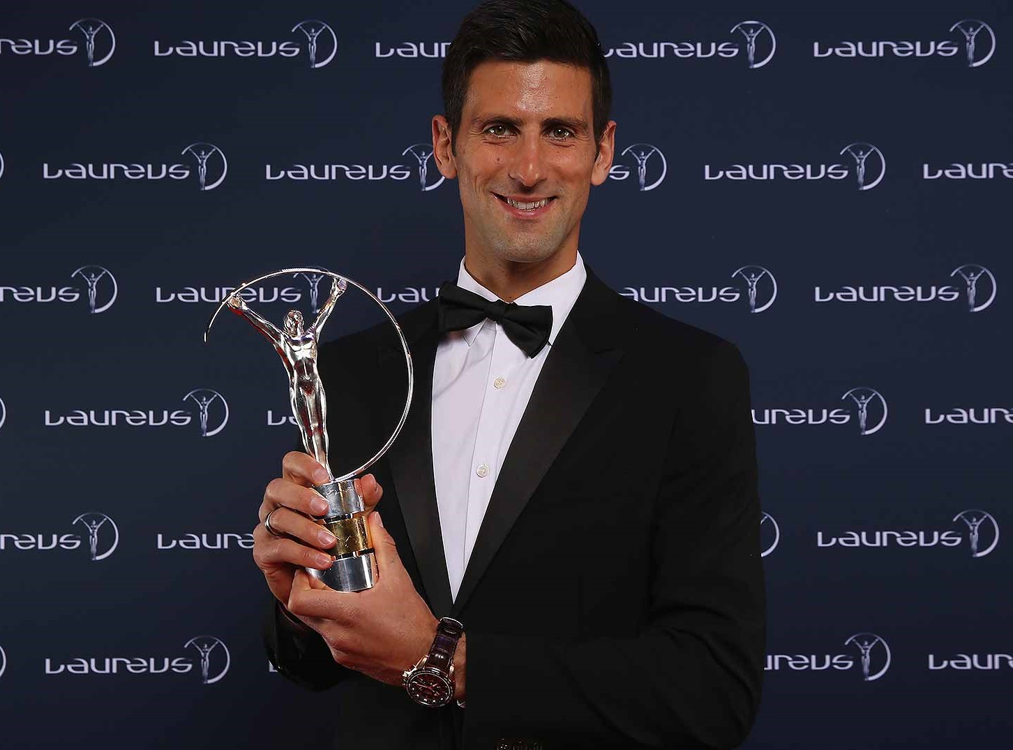 Tenis al Máximo DJOKOVIC SE LLEVA EL PREMIO LAUREUS AL MEJOR DEPORTISTA