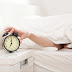 ¿Por qué retrasar el despertador una y otra vez no es bueno para la salud?