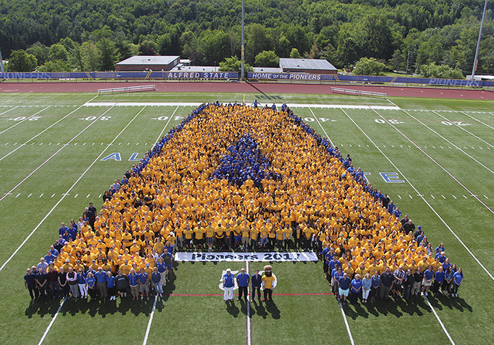 Wellsville Regional News (dot) com Alfred State greets new students