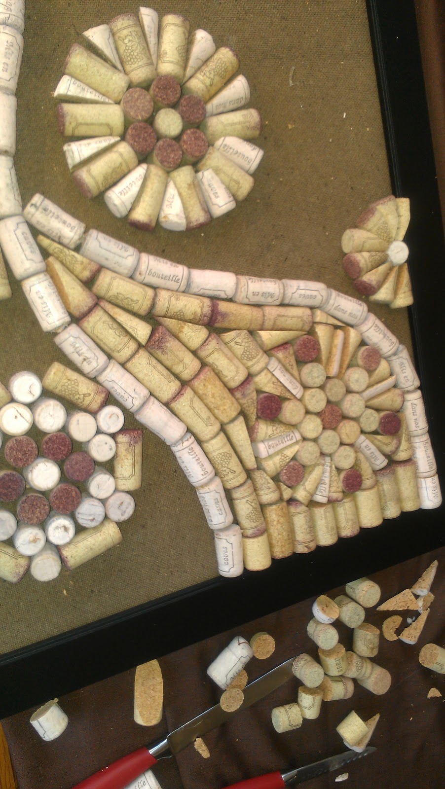 rainysunraynails Howto Cork Board. (unrelated nail art)