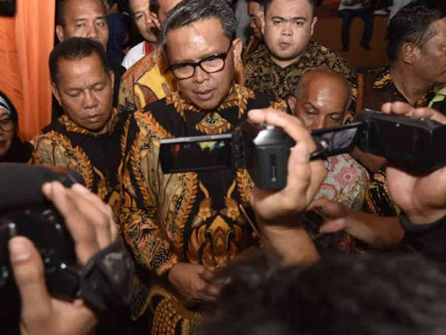 Dirawat di RSCM Jakarta, Nurdin Abdullah Akan Jenguk Alwi Hamu Dirawat di RSCM Jakarta, Nurdin Abdullah Akan Jenguk Alwi Hamu