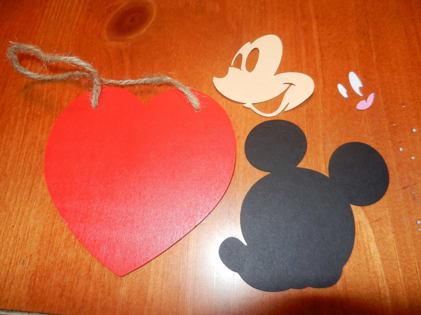 Parties!: A Mickey and Minnie Christmas