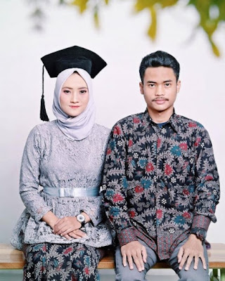 model kebaya wisuda berjilbab terbaru model kebaya wisuda berjilbab terbaru