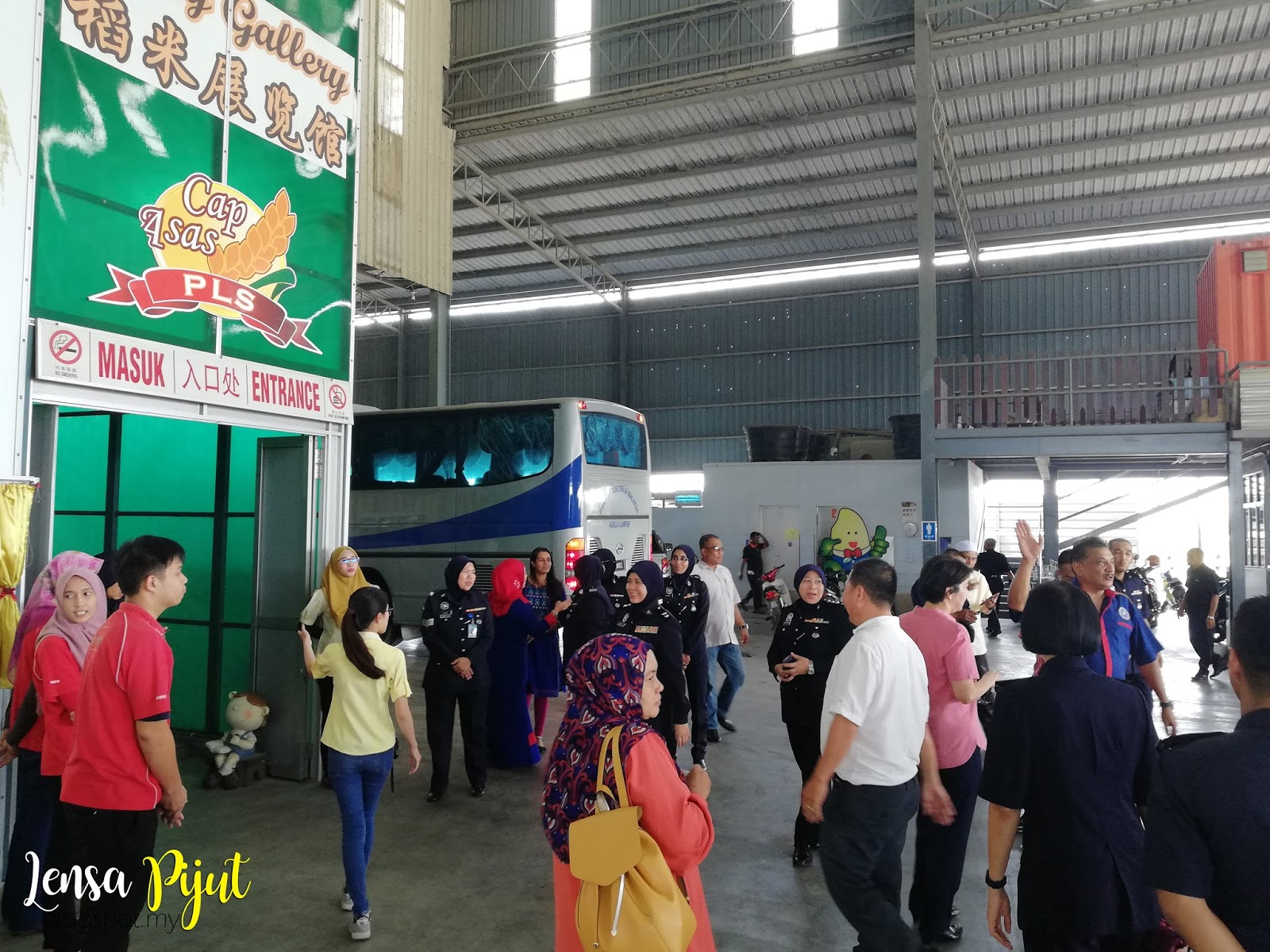 Surat Kiriman Tidak Rasmi Balik Kampung  Windows 10 Typo