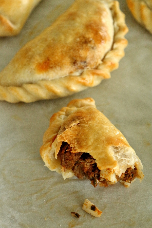Mission Food HandCut Beef, Egg, and Green Onion Empanadas (Empanadas