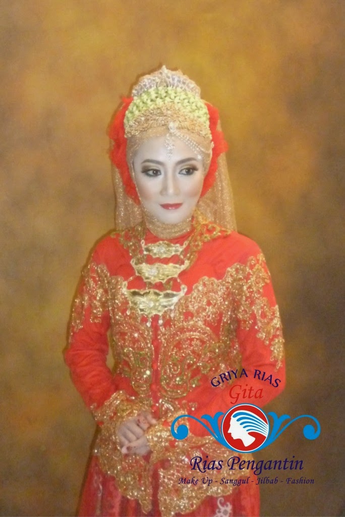 Tatarias pengantin muslimah professional  GITA SALON